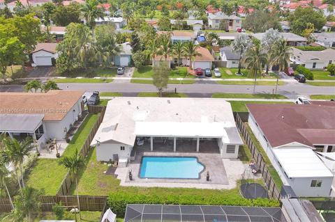 8105 SW 205th Ter, Cutler Bay, FL 33189