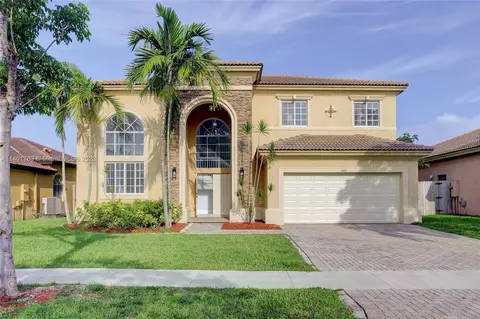 972 NE 36th Ave, Homestead, FL 33033