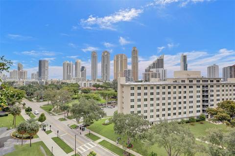 17500 N Bay Rd #S902, Sunny Isles Beach, FL 33160