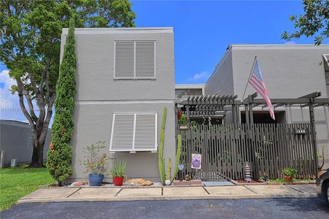 1454 NW 113th Way #1454, Pembroke Pines, FL 33026