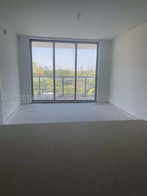 13800 Highland Dr #507, North Miami Beach, FL 33181