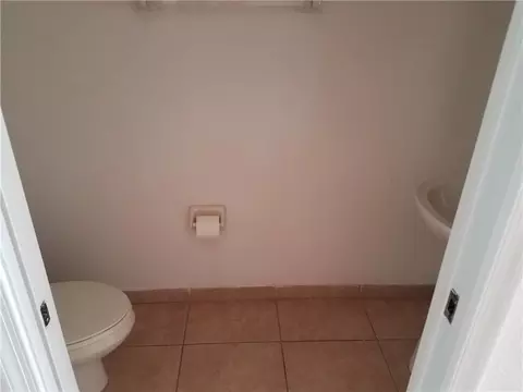 11005 NE 3rd Ave, Miami, FL 33161
