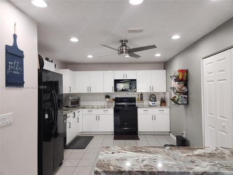 9617 Riverside Dr #C8, Coral Springs, FL 33071