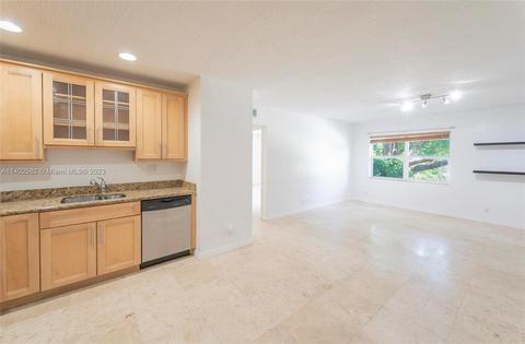530 NE 15th Ct #6, Fort Lauderdale, FL 33304