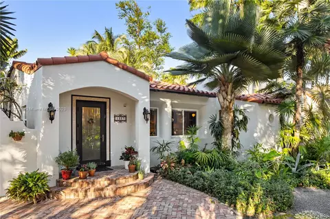 1337 Monroe St, Hollywood, FL 33019