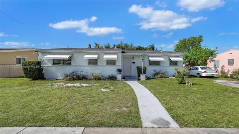 1020 NW 196th Ter, Miami Gardens, FL 33169