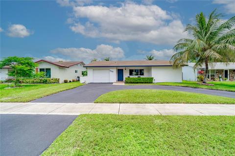 9230 NW 32nd Mnr, Sunrise, FL 33351