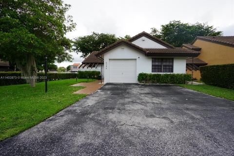 6246 SW 127th Pl, Miami, FL 33183