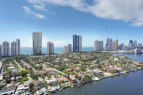 19195 Mystic Pointe Dr #2808, Aventura, FL 33180