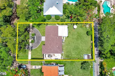 125 NE 107th St, Miami Shores, FL 33161