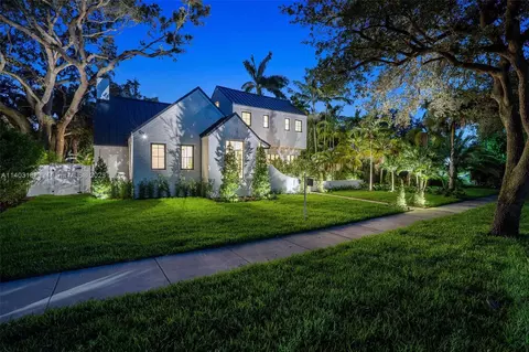 334 NE 102nd St, Miami Shores, FL 33138