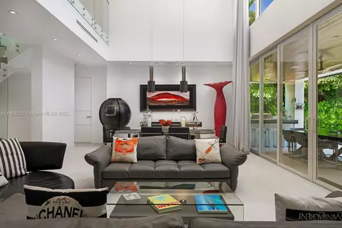 141 Harbor Dr, Key Biscayne, FL 33149 photo 9