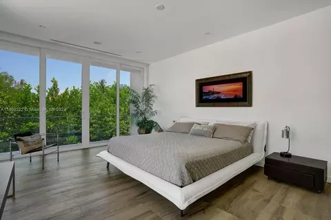 141 Harbor Dr, Key Biscayne, FL 33149 photo 29