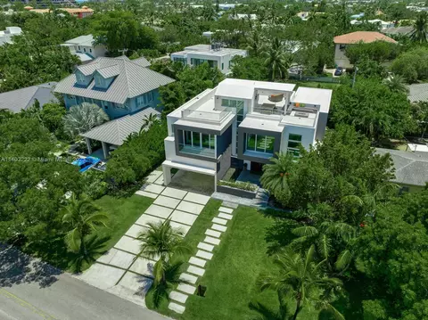 141 Harbor Dr, Key Biscayne, FL 33149 photo 3