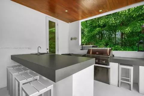 141 Harbor Dr, Key Biscayne, FL 33149 photo 50