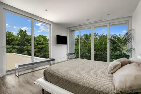 141 Harbor Dr, Key Biscayne, FL 33149 photo 30