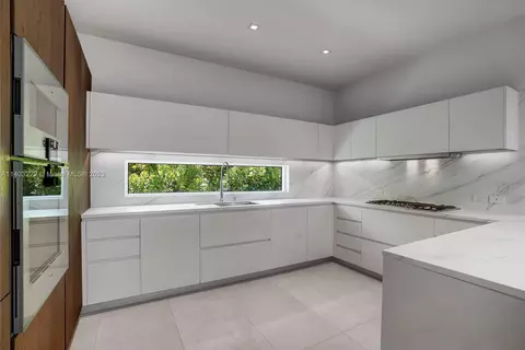 141 Harbor Dr, Key Biscayne, FL 33149 photo 20