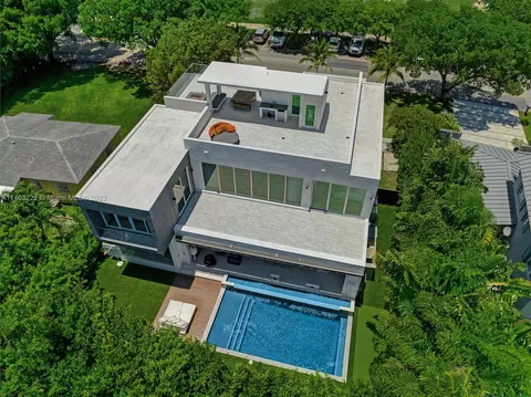141 Harbor Dr, Key Biscayne, FL 33149 photo 5
