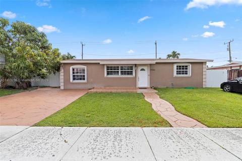 17421 NW 82nd Ct, Hialeah, FL 33015