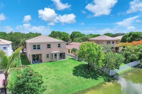 15628 SW 53rd St, Miramar, FL 33027