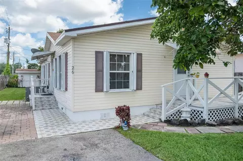 26 NW 13th St, Homestead, FL 33030