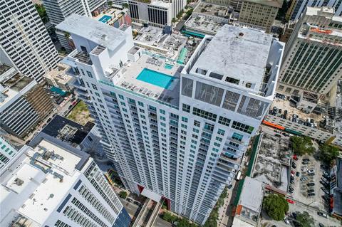 133 NE 2nd Ave #809, Miami, FL 33132