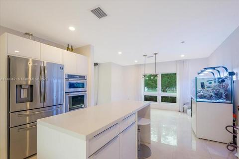 12825 SW 62nd Ave, Pinecrest, FL 33156 photo 24