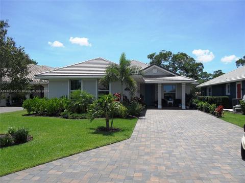 3605 Grove Ct, Fort Pierce, FL 34951