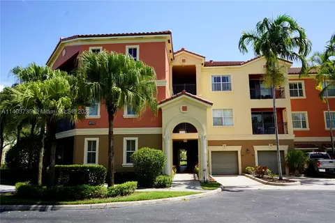 4702 SW 160th Ave #330, Miramar, FL 33027
