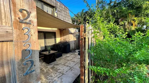 2332 Waterside Dr #2332, Lake Worth, FL 33461
