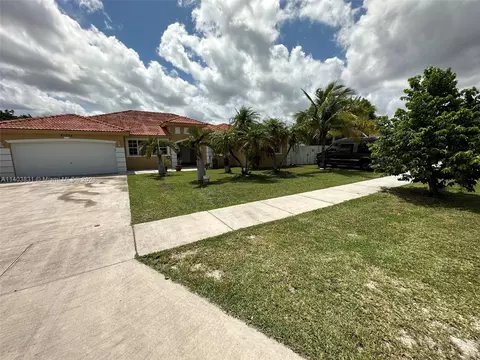 25234 SW 122nd Pl, Homestead, FL 33032