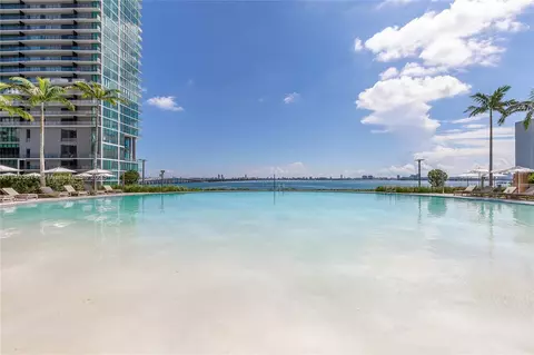 650 NE 32nd St #3501, Miami, FL 33137