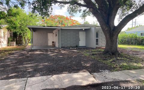 5291 Eadie Pl, West Palm Beach, FL 33407