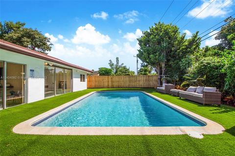 110 NW 125th St, North Miami, FL 33168