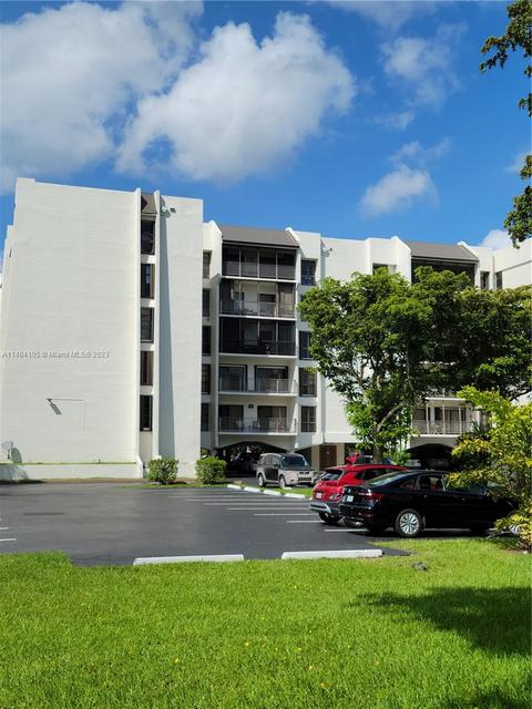 14201 SW 66th St #307, Miami, FL 33183