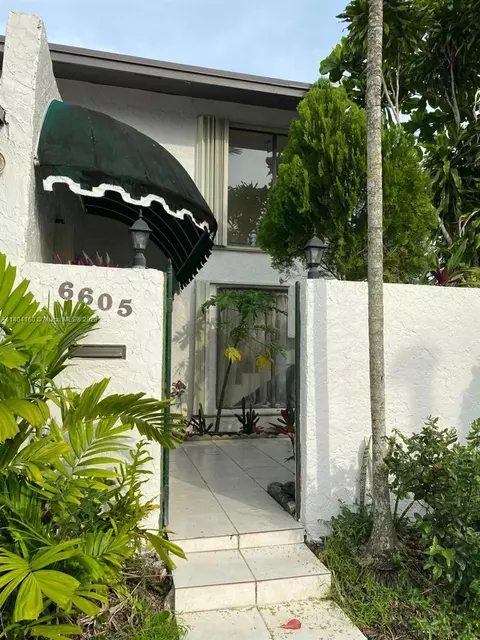 Undisclosed, Miami, FL 33173