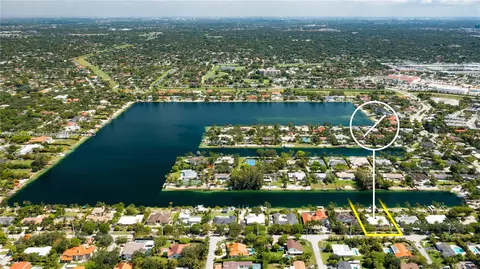 9305 SW 144th St, Miami, FL 33176