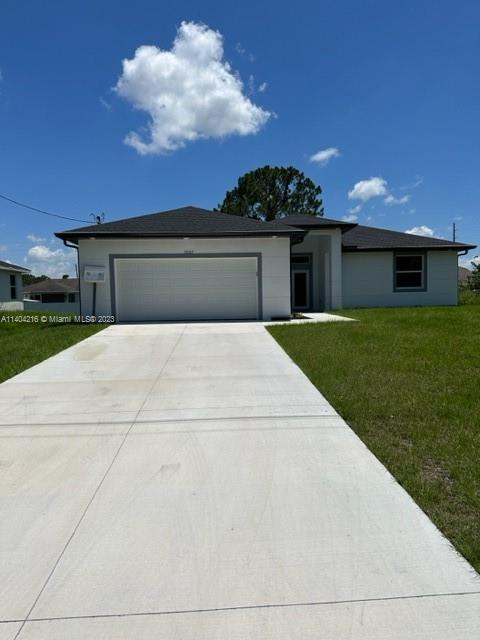 3007 2nd St W, Lehigh Acres, FL 33971