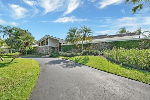 15405 SW 73rd Ct, Palmetto Bay, FL 33157