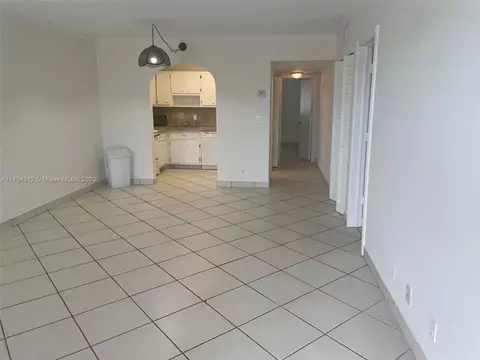 751 Pine Dr #210, Pompano Beach, FL 33060 photo 20