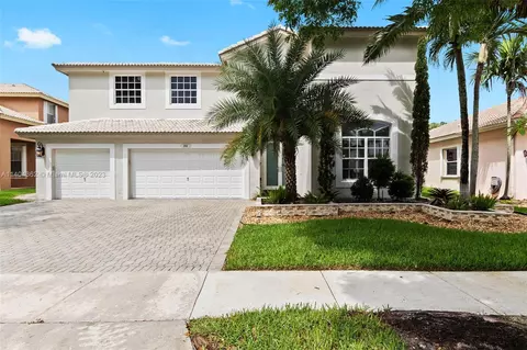 260 SW 167th Ave, Pembroke Pines, FL 33027