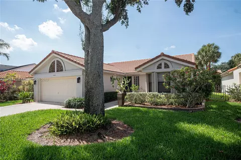 10684 Santa Laguna Dr, Boca Raton, FL 33428
