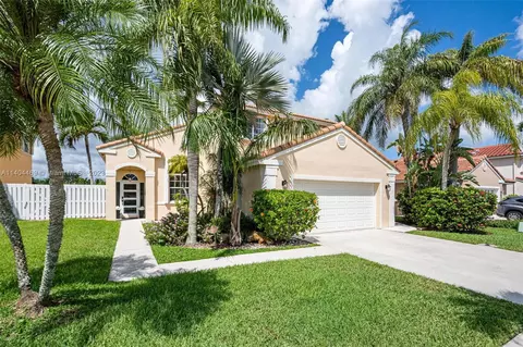 19010 NW 10th St, Pembroke Pines, FL 33029