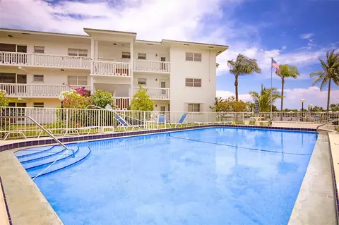 600 Pine Dr #101, Pompano Beach, FL 33060