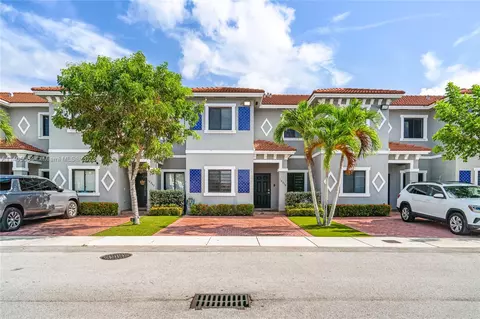 16379 SW 44th Ter, Miami, FL 33185
