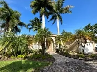 15785 SW 88th Ct, Palmetto Bay, FL 33157