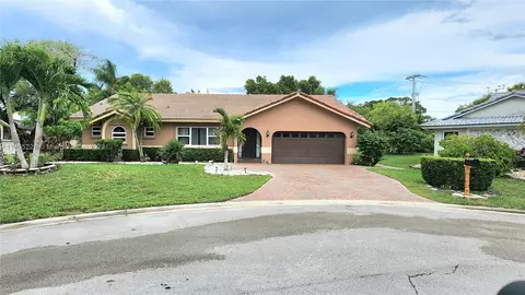 4355 NW 88th Ter, Coral Springs, FL 33065
