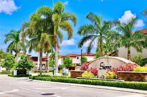 101 NE 37th Pl, Homestead, FL 33033