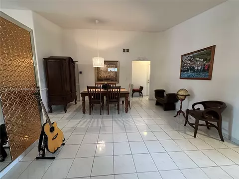 3299 W 76 St, Hialeah, FL 33018 photo 6