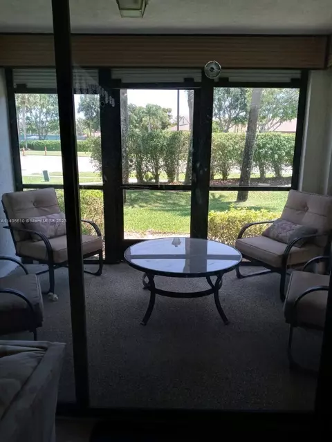 5324 Cedar Lake Dr #101, Boynton Beach, FL 33437